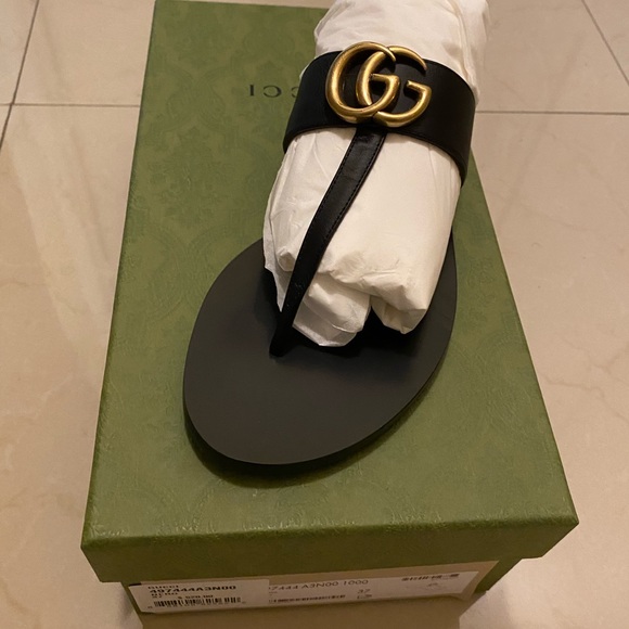 Gucci Shoes - Gucci - GG T-Strap Sandal